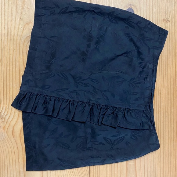 Leona formal mini wrap skirt - Picture 8 of 10